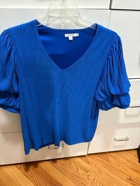 Chico's Royal Blue V-Neck Pleated Puff Sleeve Blouse
